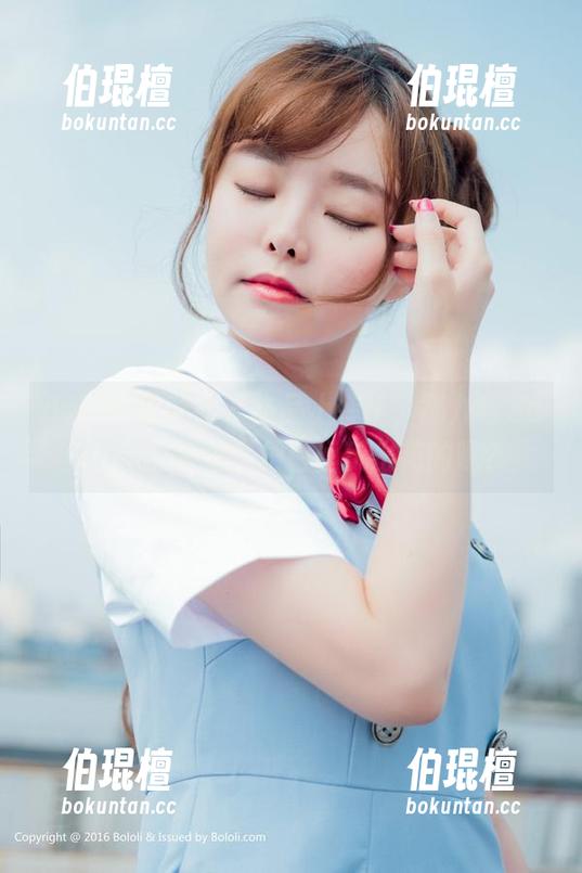 BoLoli菠萝社 - 作品上传了，猫九酱Sakura又是怎么把白丝玩出花的呢？