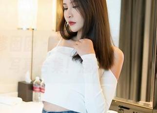 Feilin嗲囡囡 – 看！雅茹老师制服装扮的写真合集！意外的可爱