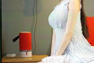 Feilin嗲囡囡 – 鱼子酱fish的水手服图集更新——在浅海的喧嚣中，还是喜欢这宁静？