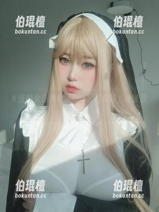 K酱的女仆角色，cos起来真狠，谁能顶得住？