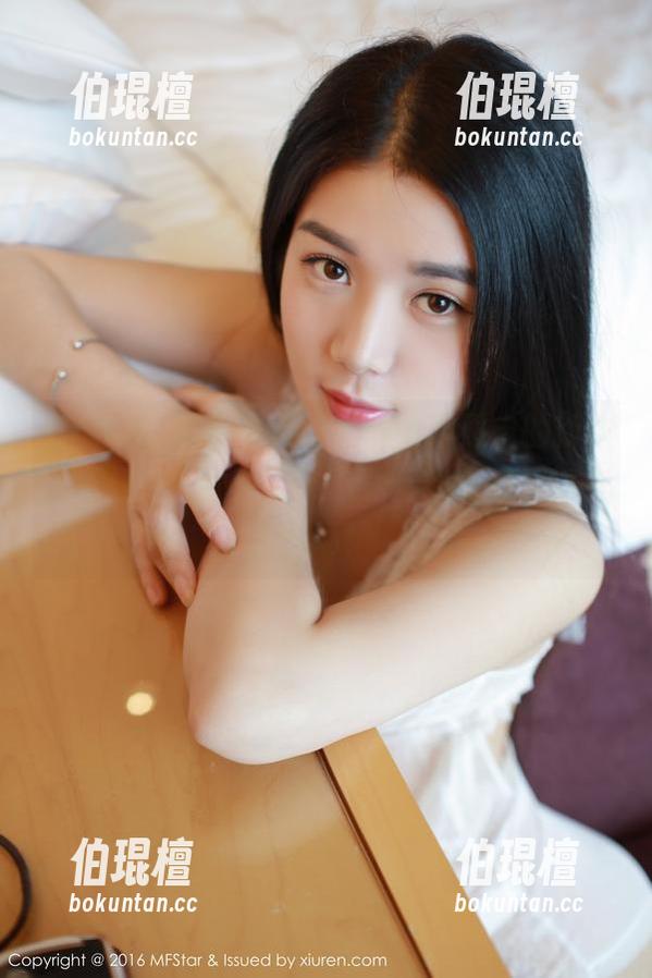 MFStar模范学院 - SiByl李思宁的新作，御姐范儿的图片，下载后我也想变得有气场！