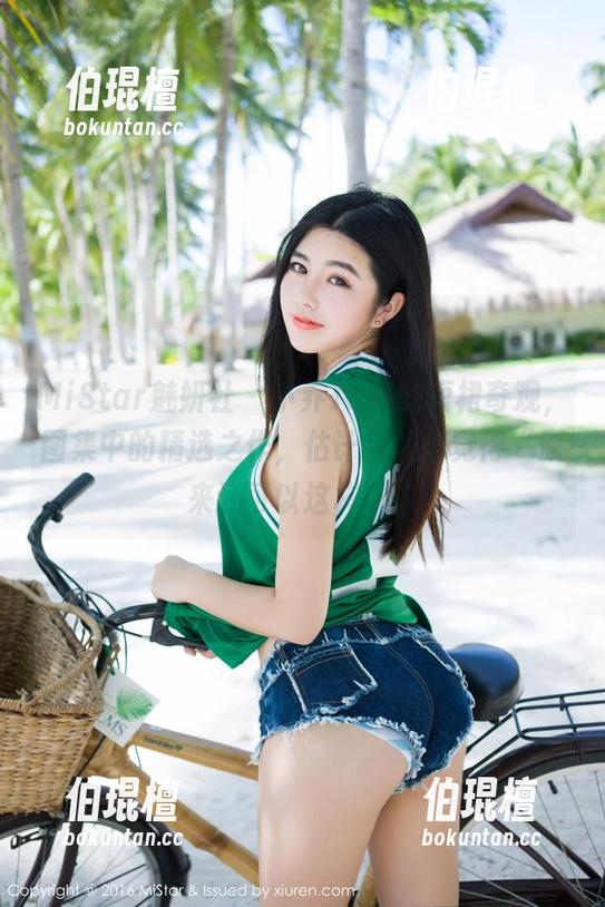MiStar魅妍社-小乔Joyi MiStar魅妍社 - 小乔Joyi的短裙奇观,图集中的精选之作,估计会让你觉得“原来还可以这样”。
