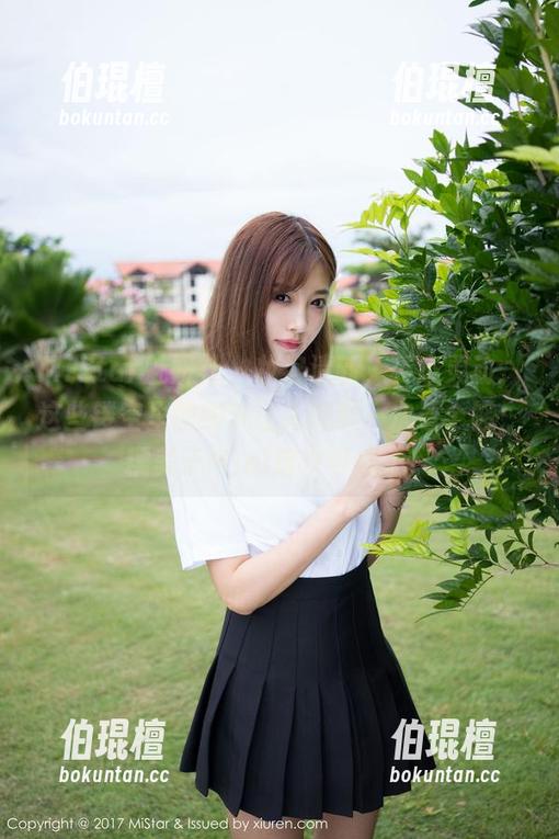 MiStar魅妍社 - 妆容清新，姿态灵动，这些镂空里的细节让人想要一次看个够；糯美子Mini这次可以了！