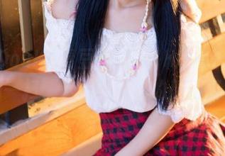 QingDouKe青豆客 – AZHUA的少女图包，扫一扫，这里有满满的颜值资源！？