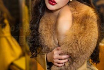 TouTiao头条女神 – 长腿虽美，幻雪儿的原图更是让人目不转睛！