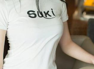 UGirls尤果网 – 乔依琳的毛衣仿佛藏着小精灵，图库里最新导航中带你找寻！