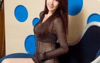 UGirls尤果网 – 诗朵雅的自拍，无圣光也能美如画！