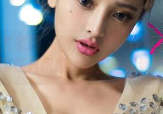 UGirls尤果网 – 图片合集：齐贝贝的圣诞—我现在只想想，哪里能买到同款？