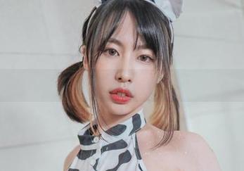 遇见Uhye(이유혜)，这位博主的“PureMedia”精选，好奇心要爆棚了！