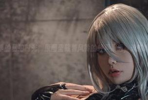 Uki雨季的私拍时光，原图里藏着风铃的轻声细语，谁能听见呢？