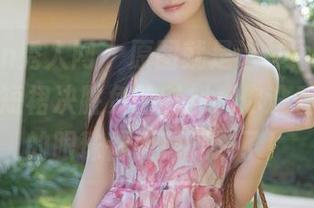 Xiuren秀人网 – 原图就是这样，ALICE梁紫轩短裙决胜负的时刻，你没看错，我的眼珠都要掉下来了！