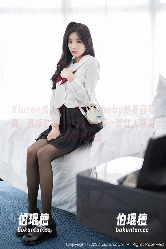 Xiuren秀人网-Kikibaby Xiuren秀人网 - 看Kikibaby的夏日写真,选择性忽略了她的表情,真让人琢磨她在想什么