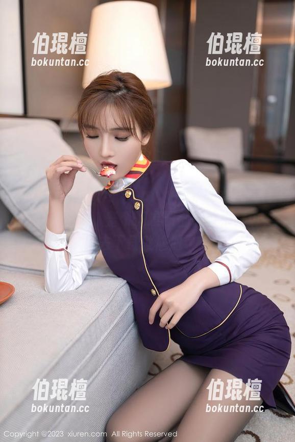 Xiuren秀人网-Luffy菲菲 Xiuren秀人网 - Luffy菲菲的女王图包,有了这个,整个朋友圈都得过来拜访,别去下载就尴尬了!