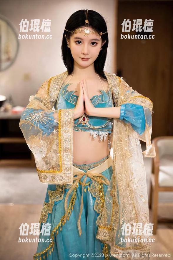 Xiuren秀人网-UU阿文 Xiuren秀人网 - 兔女郎写真:UU阿文一踏入场地,周围都被萌化!
