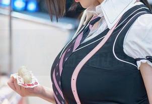 Xiuren秀人网 – 在喵喵JOJO的私拍里悄悄碰撞：双人的美图让我晕乎乎