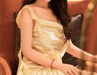 Xiuren秀人网 – 美女媃柔rourou变身女王，等不及看最新的美图更新～