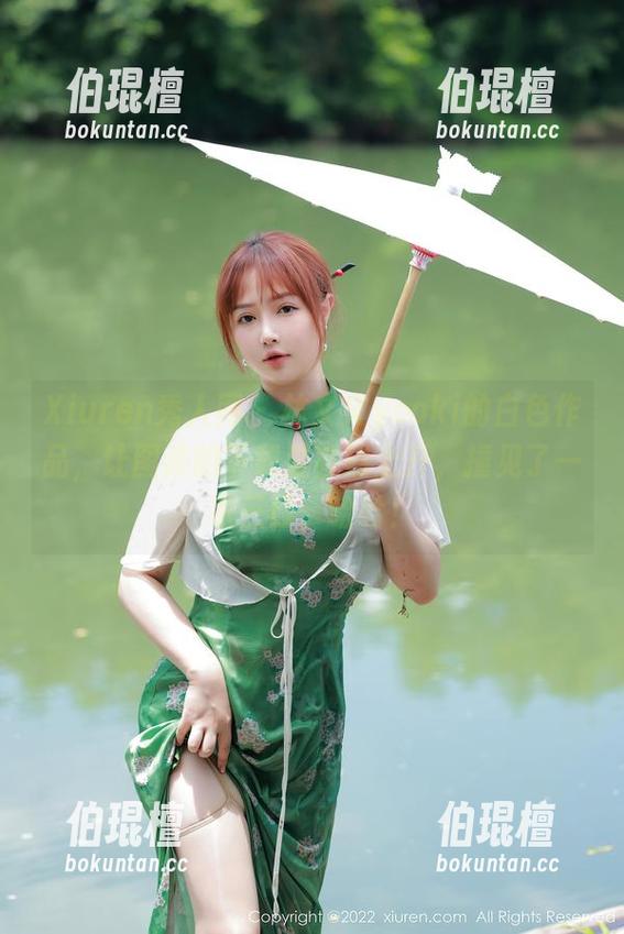 Xiuren秀人网-林文文yooki Xiuren秀人网 - 林文文yooki的白色作品,让图库的下载量直线上升,撞见了一家三口,哈哈!