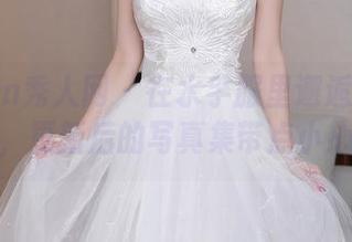 Xiuren秀人网 – 在水手服里邂逅白兔西希，更新后的写真集带点小心思