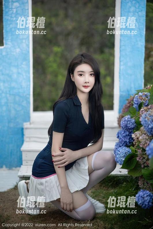 Xiuren秀人网-陈小花 Xiuren秀人网 - 陈小花穿礼服,图库里又是一幅“这裙子我真的能驾驭好吗”的高清图景。