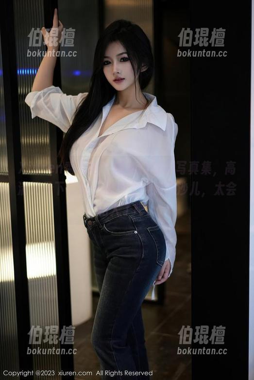 Xiuren秀人网-陈柒柒 Xiuren秀人网 - 陈柒柒泳装写真集,高清记录下美好…但那个沙滩的沙儿,太会粘人了吧。