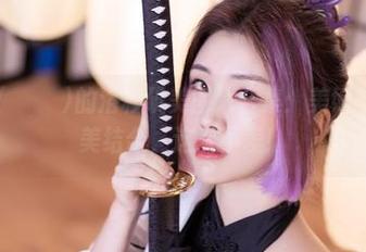 Yebin(전예빈)的洛杉矶美图大合集：美好与尴尬完美结合，这次不差！
