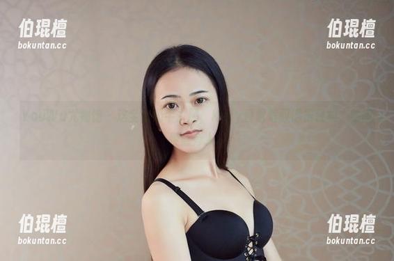 YouWu尤物馆-Kely香香 YouWu尤物馆 - 这全套奶牛主题,Kely香香驾驭得很轻松,原图羡煞旁人。