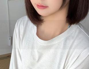 网盘里的nagesa魔物喵：一个甜心写真，收好别流出去！