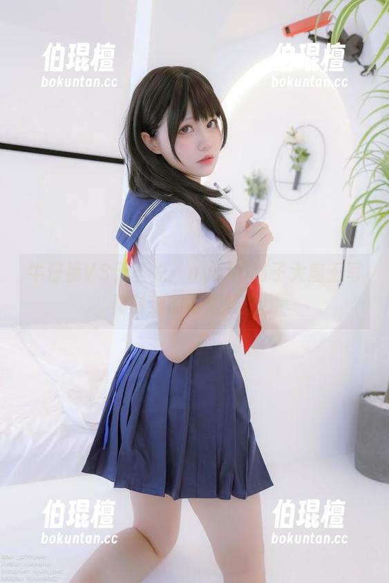 nyako喵子大魔王 牛仔裤VS无圣光:nyako喵子大魔王写真时刻的奇趣较量!