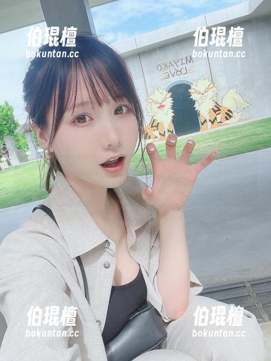 けん研的女孩套图，谁能抵挡得住这些视线的撩拨？