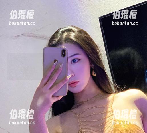不爱笑的赛琳 微密圈 - 精选不爱笑的赛琳:居家可真不是件简单的事,她究竟混了多少属性在里面?