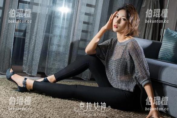 克拉女神-谭清清 克拉女神 - 这就是我的谭清清私房美腿作品,腿的线条太让人心虚了。