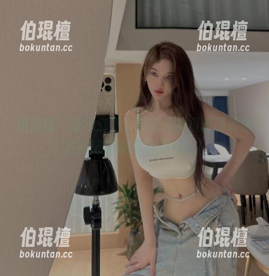 周妍希 微密圈 - 想不到吧,周妍希的最新图册居然在记录她的无聊日常。