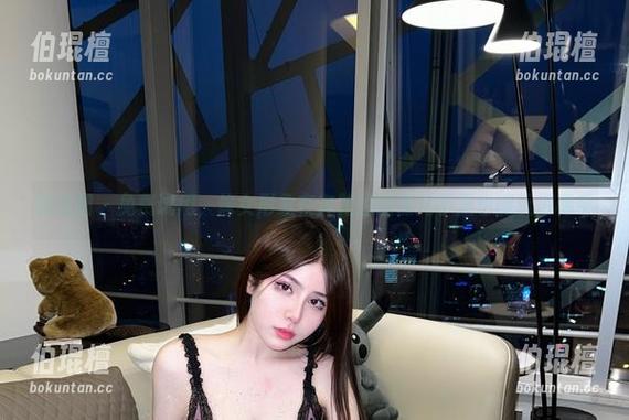 微密圈 - 免费试用，修女形象在奔跑的晶骡儿手里也能玩得稀奇