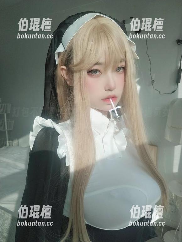 女主K 打包不如下载!送人间最性感的快递员女主K,图包等你来收!