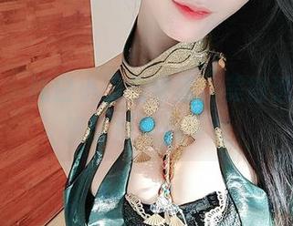 微密圈 – 纯白小玉吃果冻，美得透彻，高清画质随你下载