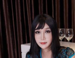 尤物馆 – 原图上的FoxYini孟狐狸：为什么天台总让人惦念，精选里似乎都能闻到梦的味