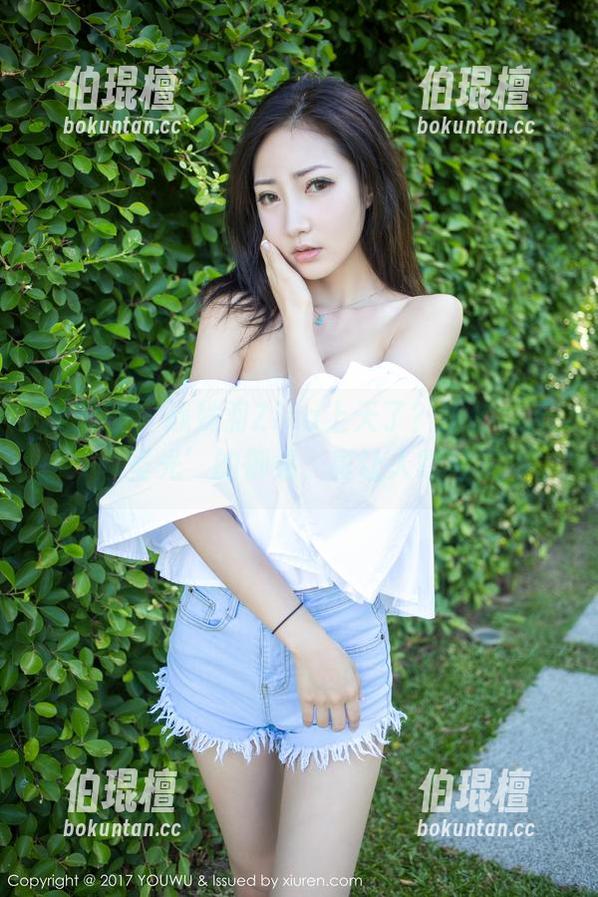 尤蜜荟 - 战姝羽Zina上天了？这种‘无圣光’的御姐，真让人咋舌
