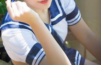 推女神 – 何晨曦的修女写真集更新！我没说过她的教义不包括偶尔惹点小麻烦吧？