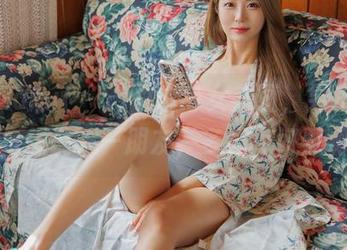 普美Bomi(보미)的单身女美图，男友邀请就是想说——朋友，多发点好照啊！