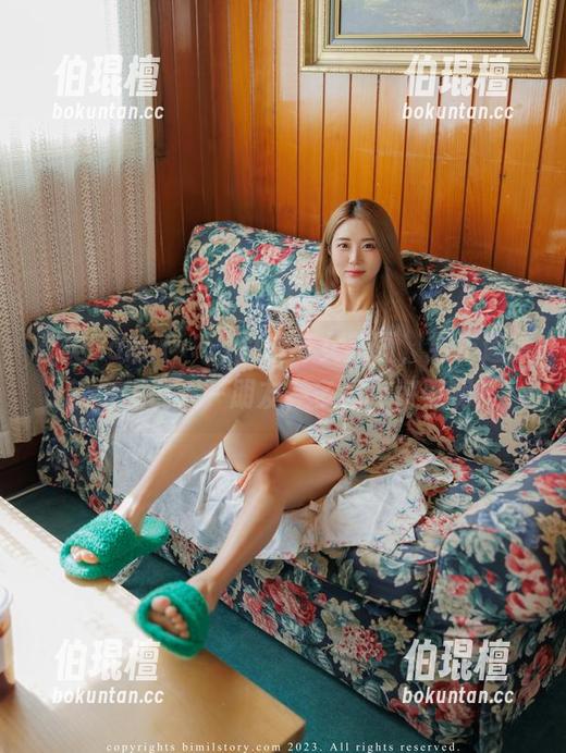 普美Bomi(보미)的单身女美图，男友邀请就是想说——朋友，多发点好照啊！