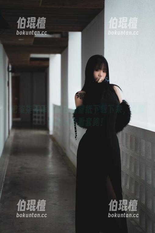 柒柒要乖哦 把柒柒要乖哦的白裙壁纸下载下来,谁敢说我只会看套路!