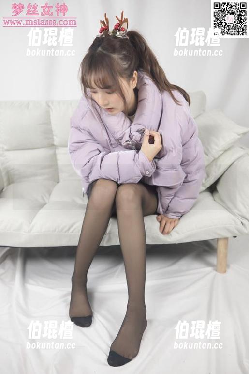 梦丝女神-晓晓 梦丝女神 - 来看晓晓的薄袜写真:下载前请深呼吸一下!