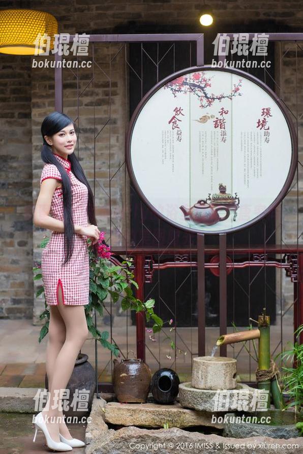 爱蜜社 - 闵妮Mily的浴室日记：唐突而免费的美图时光！