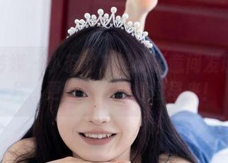 物恋传媒 – 小茶的灰丝：无意间发现的图片，更新让人懊悔没早来！