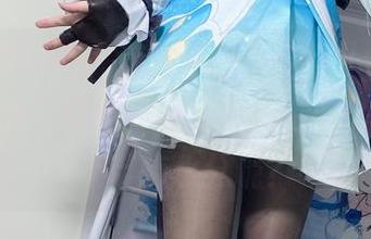 我有一种预感，这都是白栎Shirly的“黑见茜香香”假象，毕竟免费资源怎么可能不带点水分呢？