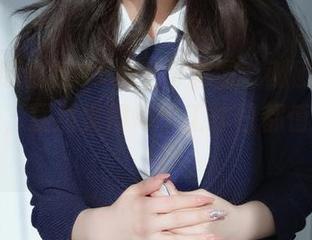 无圣光版白银81女上司套图，刚刚划过我的心头，猛然觉得每个工作日都值得期待！