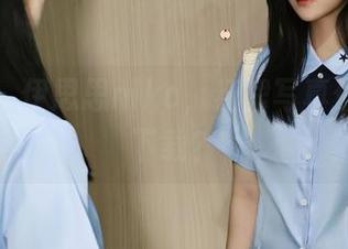 秀人网 – 伊思思niko，红裙写真你敢不敢下载？