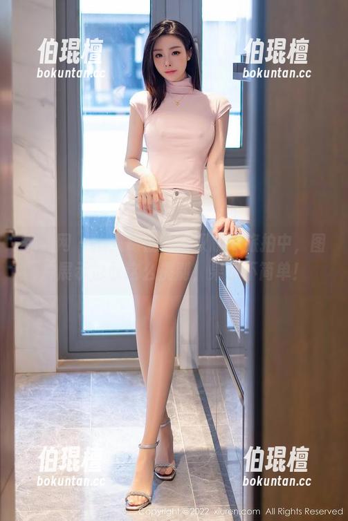 秀人网-葛征 秀人网 - 陷入葛征的西双版纳旅拍中,图片展示也敢这么挑剔,果然不简单!