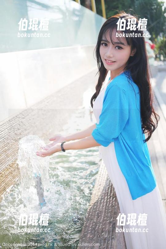 美媛馆-Carina梦绮 美媛馆 - 在线浴室偶遇,Carina梦绮的水光映照了多少心思?