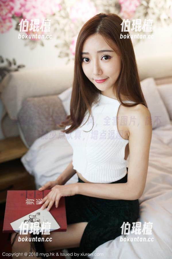 美媛馆 - 王馨瑶修女风，全套图片，能不能少点认真，增点逗趣？